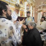 monachiki koura stin kerkyra (5)