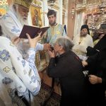 monachiki koura stin kerkyra (6)