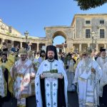megaloprepi litaneia tou skinomatos tou agiou spyridonos stin kerkyra (11)