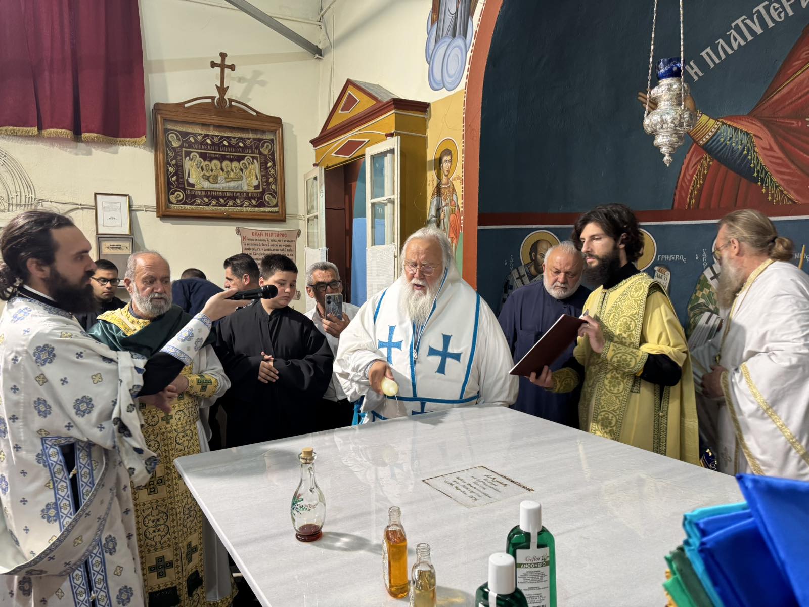 Η Κυριακή των Μυροφόρων και καθαγιασμός Ιερού Θυσιαστηρίου στην Κέρκυρα (7)