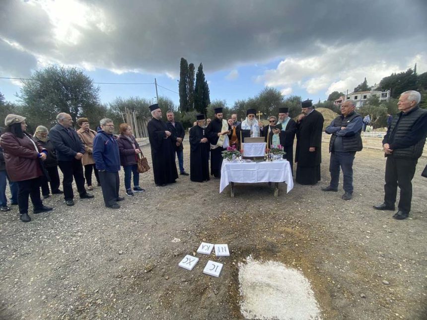 ΘΕΜΕΛΙΟΣ ΛΙΘΟΣ ΣΕ ΝΕΟ ΝΑΟ ΣΤΗΝ ΚΕΡΚΥΡΑ (1)