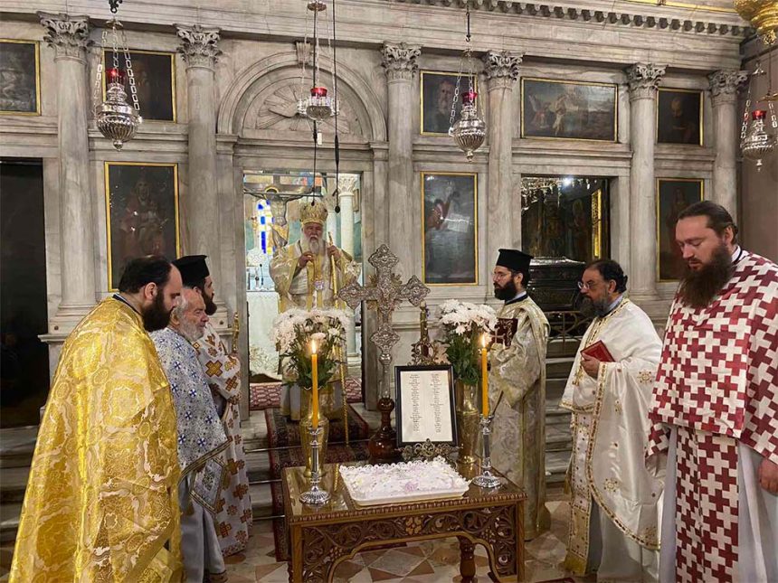 ΜΝΗΜΟΣΥΝΟ ΣΤΗΝ ΚΕΡΚΥΡΑ ΓΙΑ ΤΟΥΣ ΦΟΝΕΥΘΕΝΤΕΣ ΣΤΑ ΤΕΜΠΗ (4)