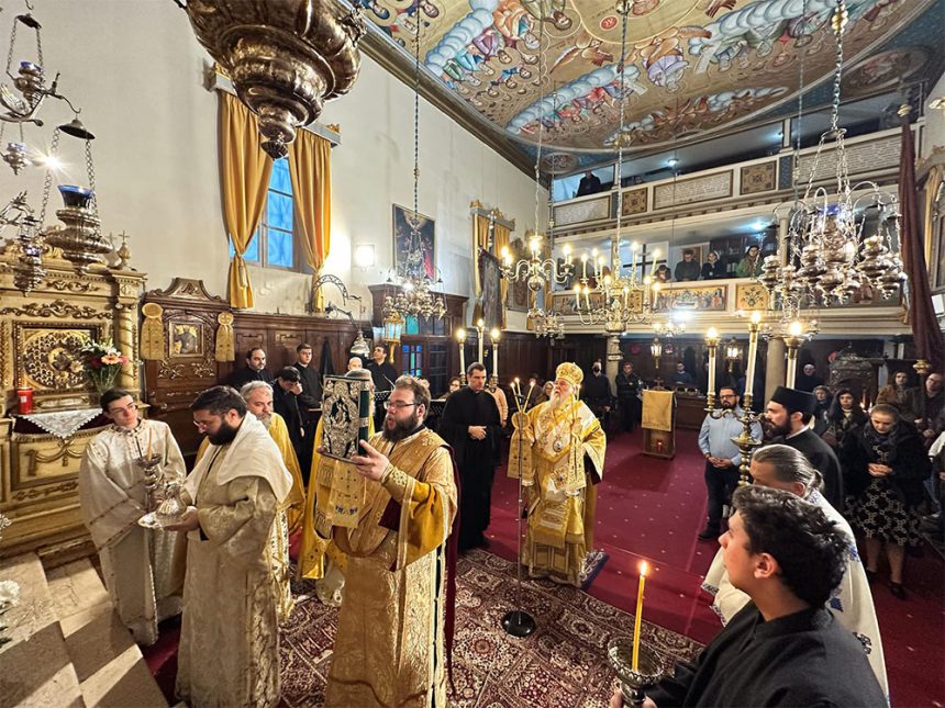 ΧΕΙΡΟΤΟΝΙΑ ΔΙΑΚΟΝΟΥ ΣΤΗΝ ΜΗΤΡΟΠΟΛΗ ΚΕΡΚΥΡΑΣ