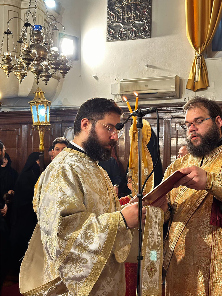 ΧΕΙΡΟΤΟΝΙΑ ΔΙΑΚΟΝΟΥ ΣΤΗΝ ΜΗΤΡΟΠΟΛΗ ΚΕΡΚΥΡΑΣ2