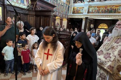 koures monazouson iera mitropoli kerkyras (14)