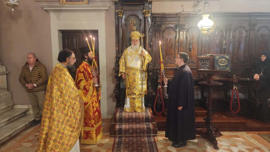 deltio typou 08.12 01