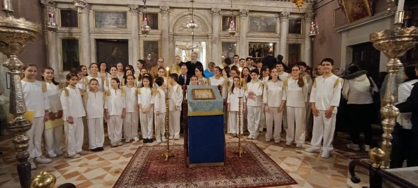 ekdilosi gia tous 3 ierarches stin kerkyra (12)