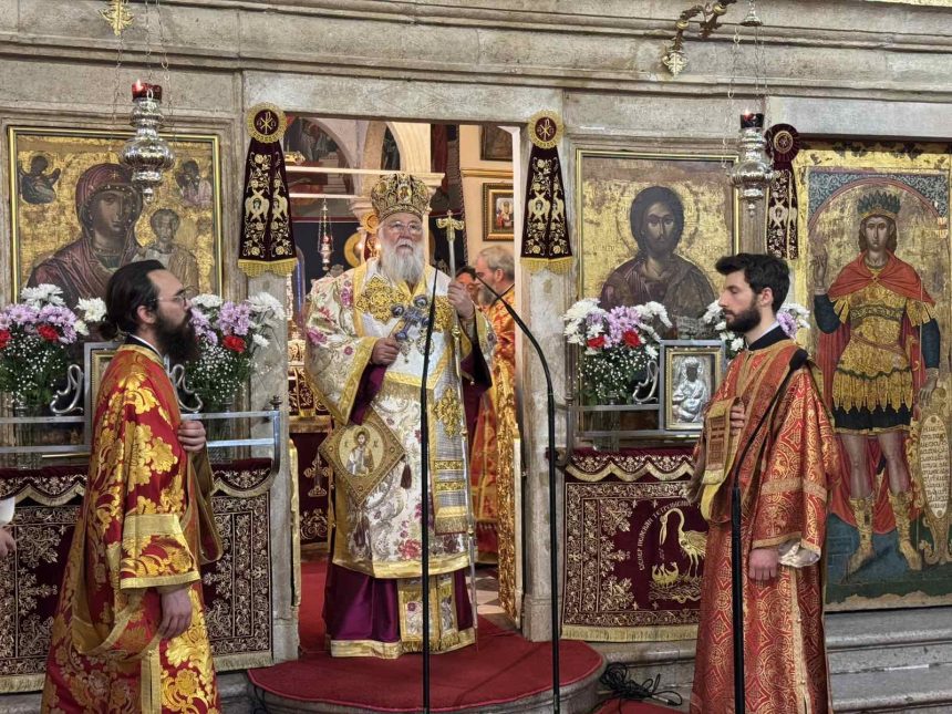 DIAMARTYRIA TOY MITROPOLITI KERKYRAS GIA ANTIXRISTIANIKI EKTHESI STIN ETHNIKI PINAKOTHIKI (22)