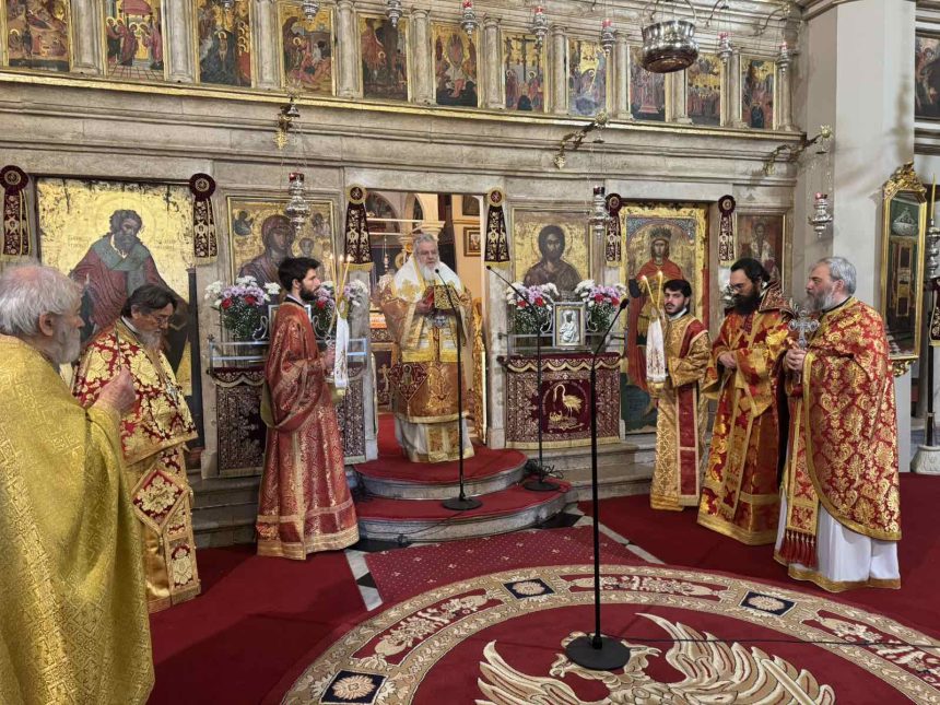 DIAMARTYRIA TOY MITROPOLITI KERKYRAS GIA ANTIXRISTIANIKI EKTHESI STIN ETHNIKI PINAKOTHIKI (23)