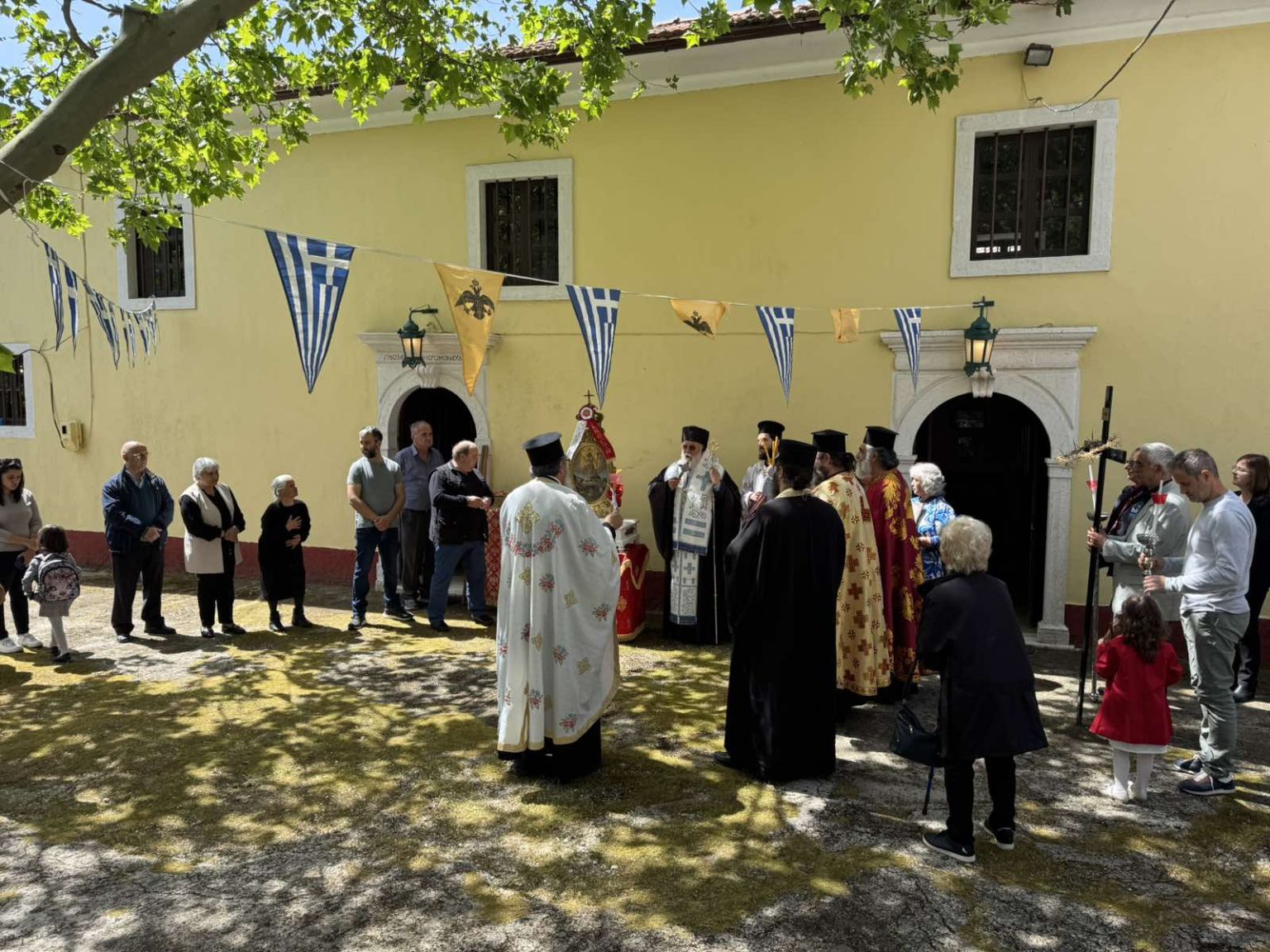 i eorti tis parodou tou leipsanou tou agiou nikolaou stin kerkyra (9)