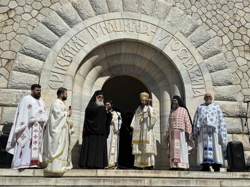 imeres mnimis pesonton servon stratioton stin kerkyra (2)