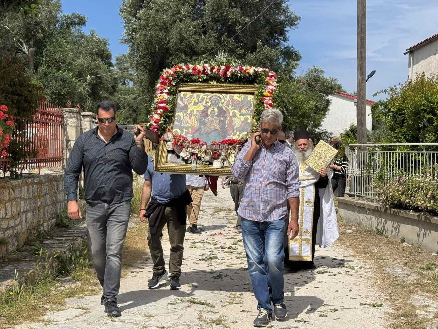 o mitropolitis kerkyras stous paxous (15)