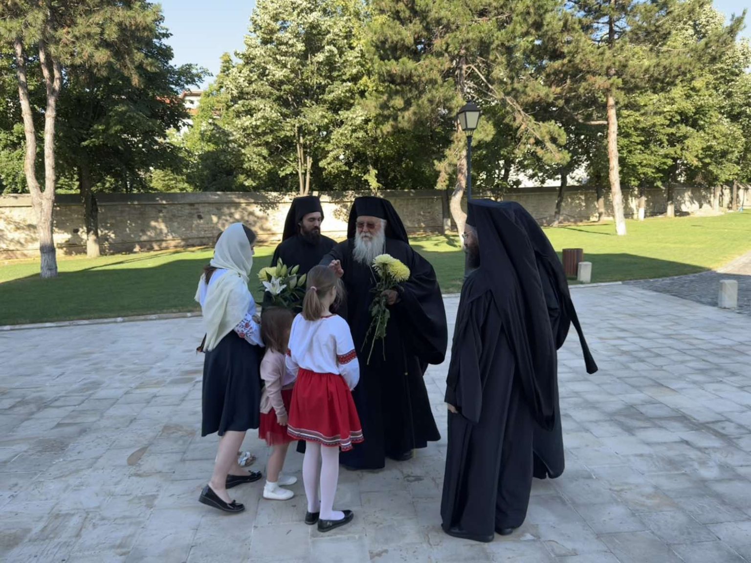 o kerkyras nektarios stin orthodoxi ekklisia tis roumanias (7)