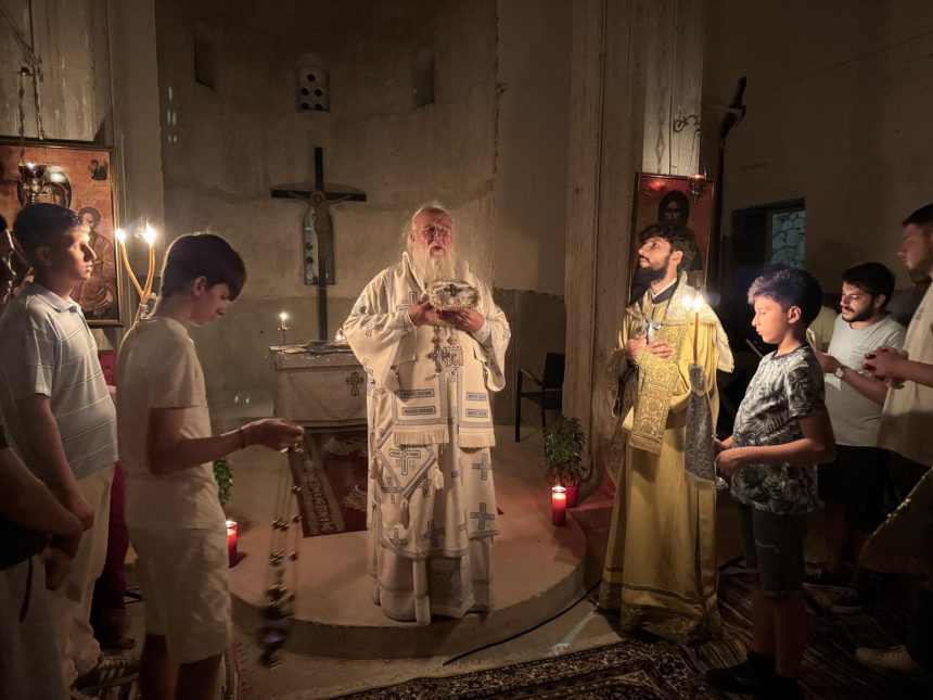 agrypnia stis kataskinoseis tis ieras mitropoleos kerkyras (13)