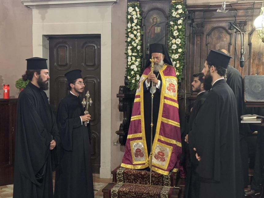 o mitropolitis thessaliotidos timotheos ston agio spyridona (6)