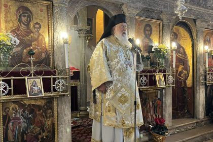 i eorti ton pammegiston taxiarchon stin kerkyra (1)