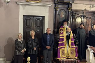 o esperinos tis eortis tou agiou nektariou stin kerkyra (2)