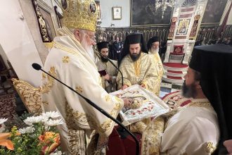 theia leitourgia gia tin eorti tou agiou nektariou stin mitropoli kerkyras10