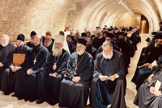 ΙΕΡΑΤΙΚΗ ΣΥΝΑΞΗ ΣΤΗΝ ΜΗΤΡΟΠΟΛΗ ΚΕΡΚΥΡΑΣ (9)