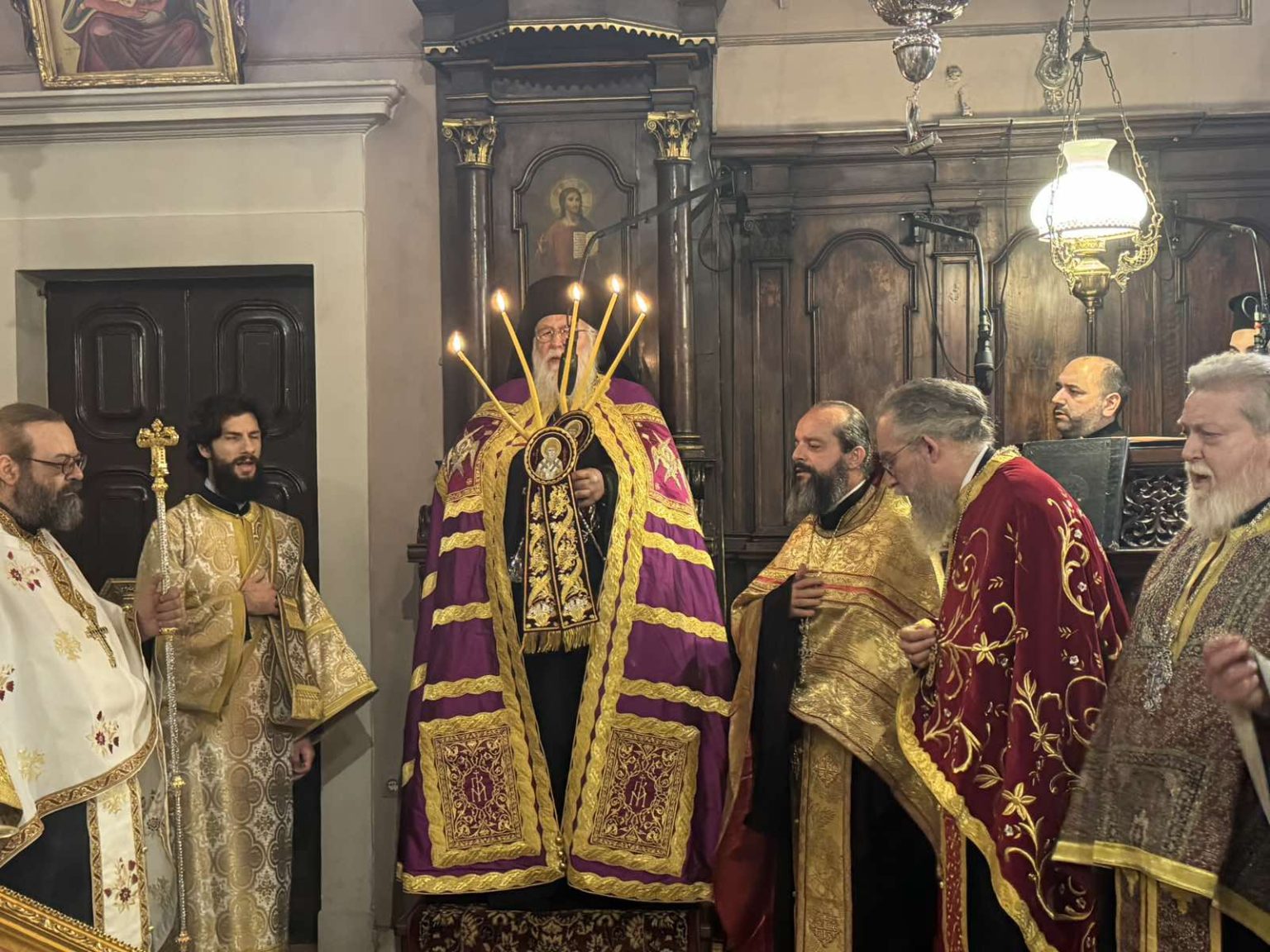 o esperinos ton christougennon stin kerkyra (7)