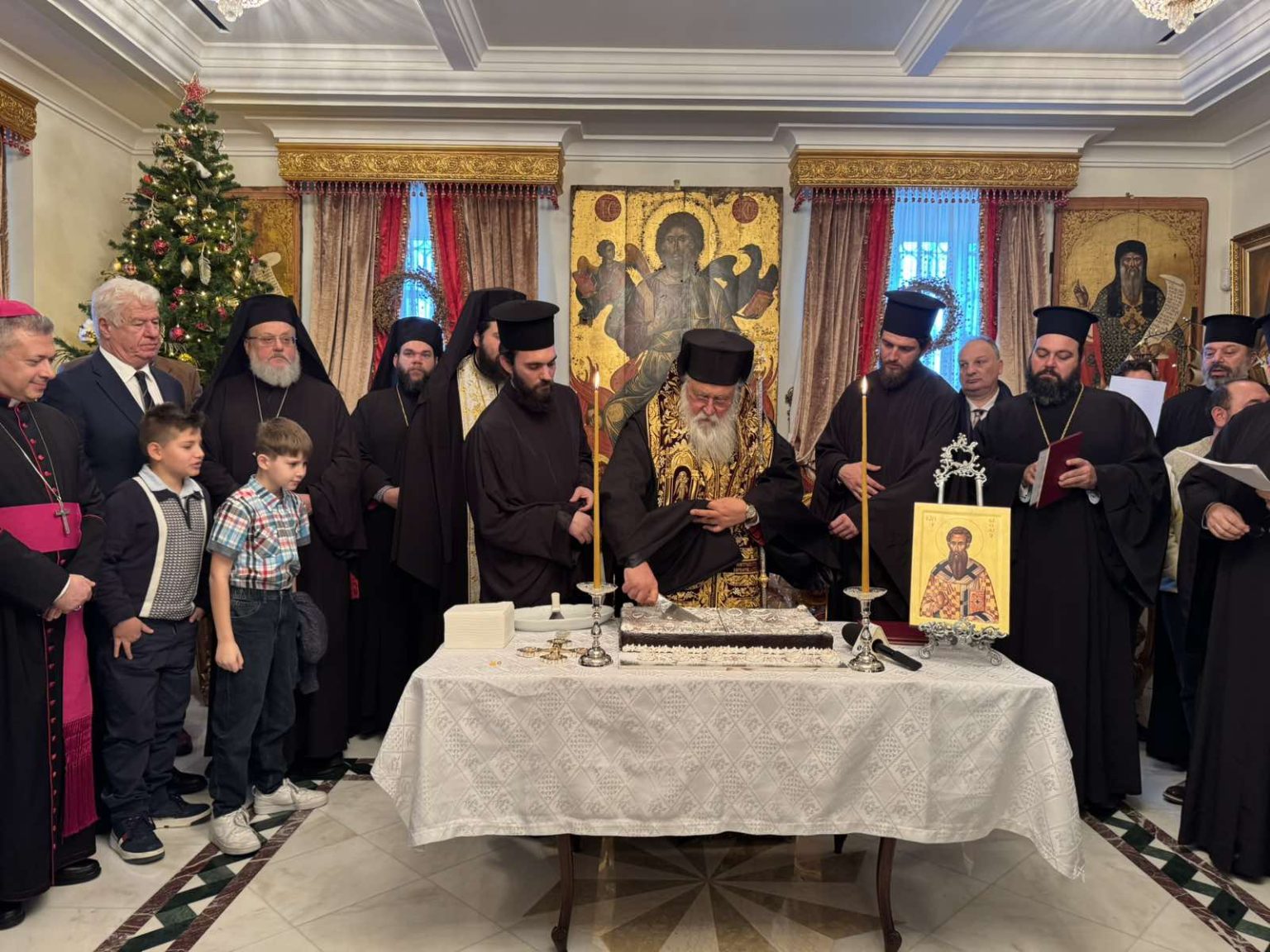 i kopi tis agiovasilopitas stin iera mitropoli kerkyras (2)