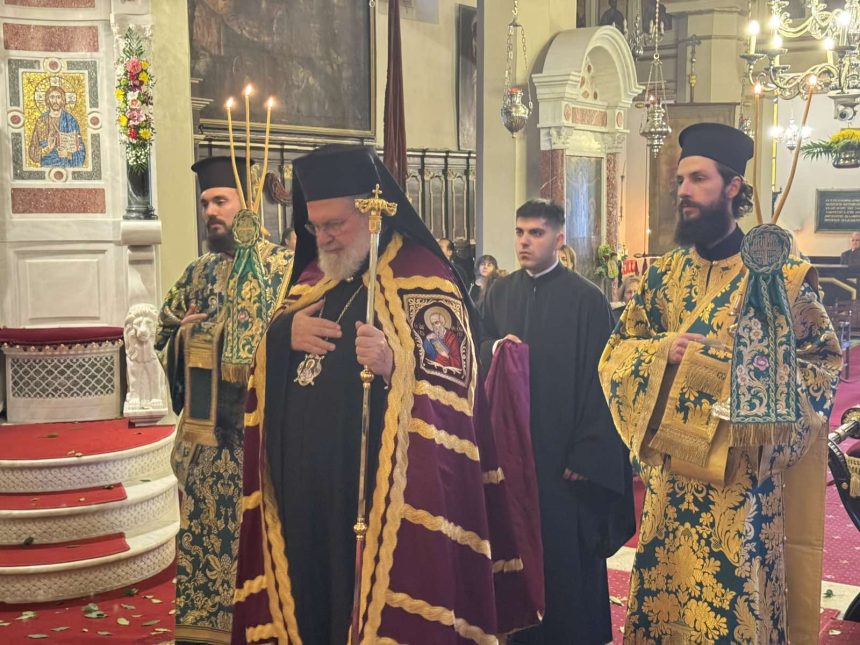 archieratiko sylleitourgo gia tin agia theodora stin kerkyra (17)