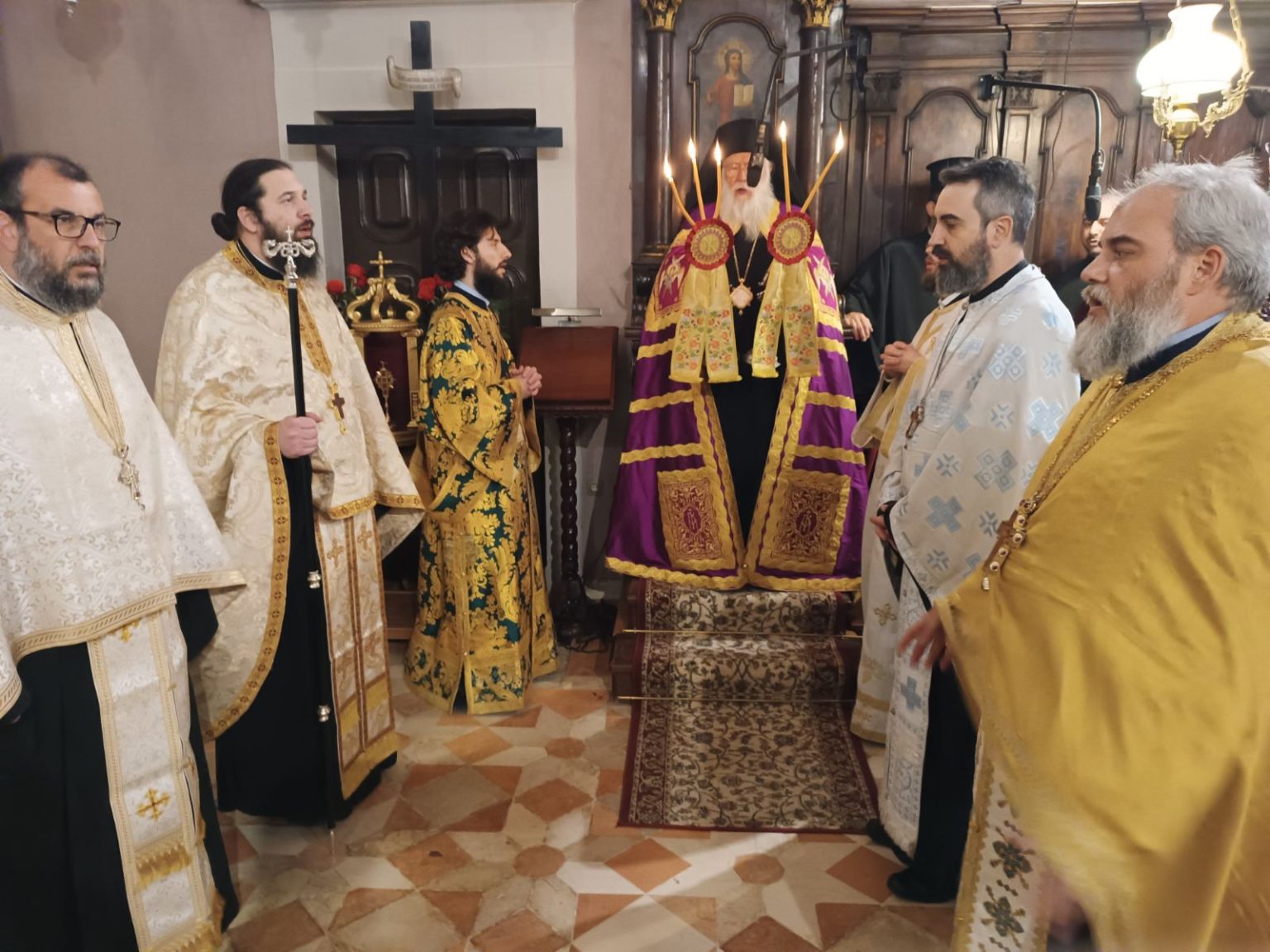 kerkyras nektarios o timios stavros einai i pnevmatiki sfragida ton christianon (2)