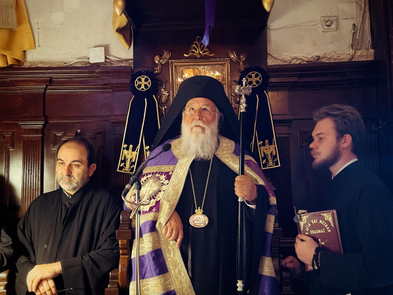 megali tetarti stin mitropoli kerkyras 2026 (7)