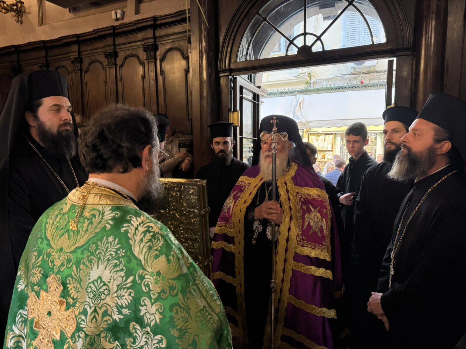 o esperinos tis kyriakis ton vaion stin kerkyra (2)