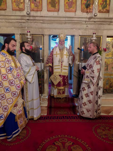 Ο Μητροπολίτης Κερκύρας στον Ιερό Ναό Αγίου Νικολάου Σιδαρίου (12)