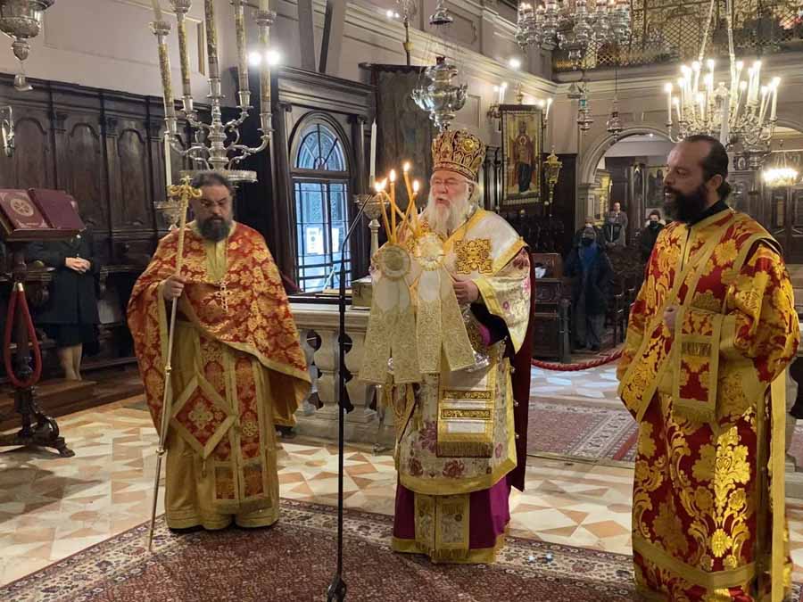 Ο Κερκύρας Νεκτάριος στο Ιερό Προσκύνημα του Αγίου Σπυρίδωνος (8)
