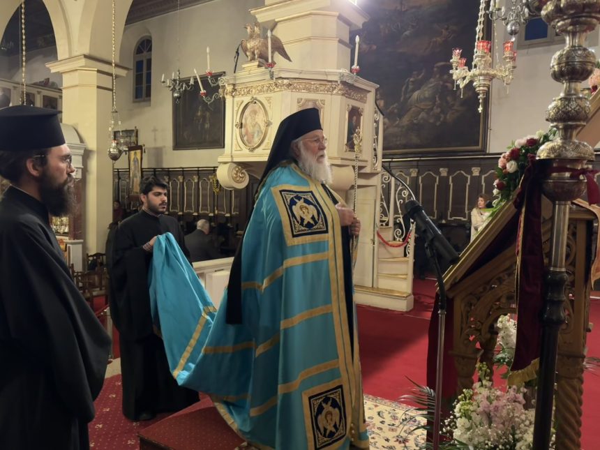 oi protoi xairetismoi stin mitropoli kerkyras (13)