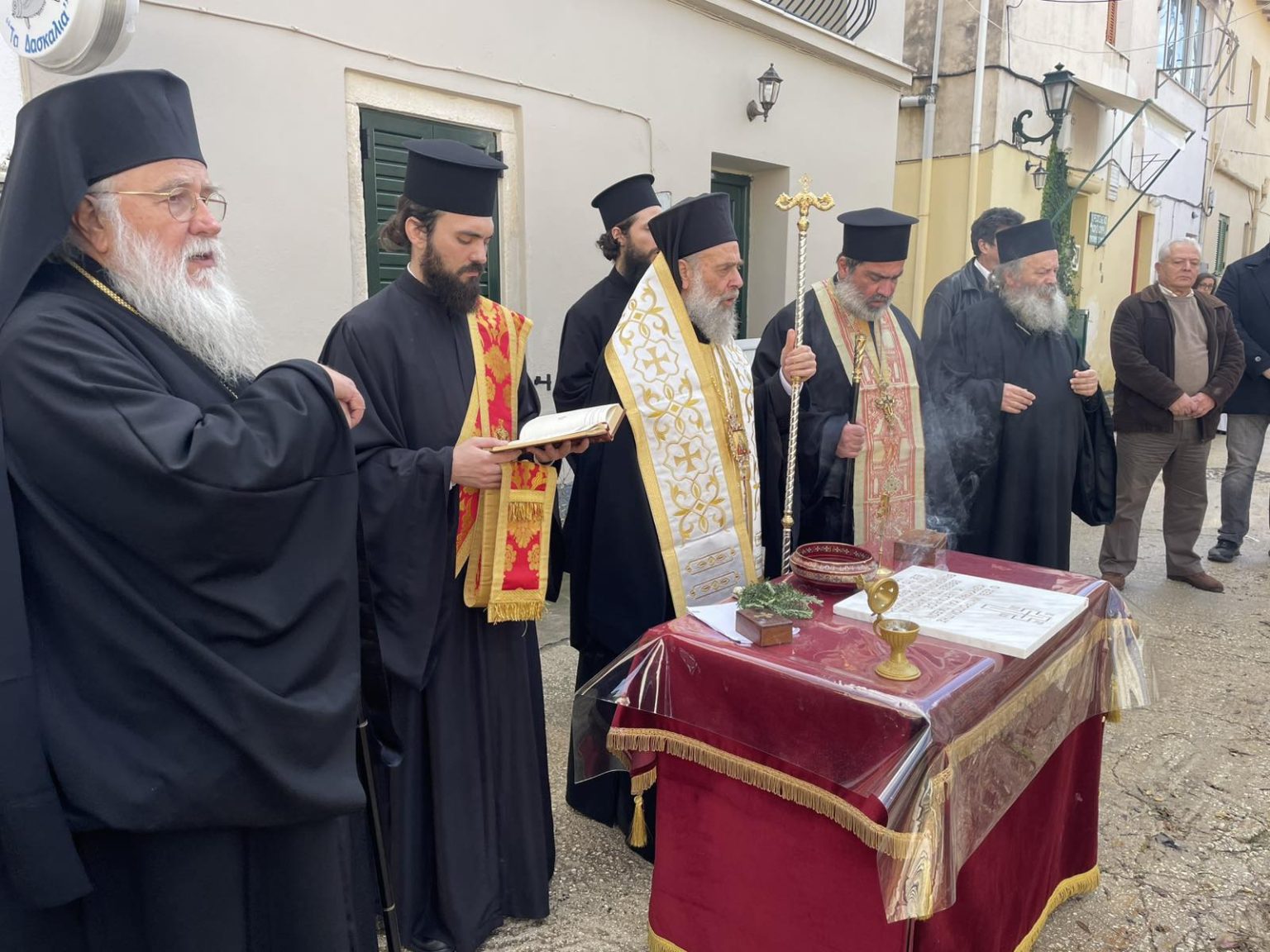 i eorti tou agiou charalampous stous paxous (10)
